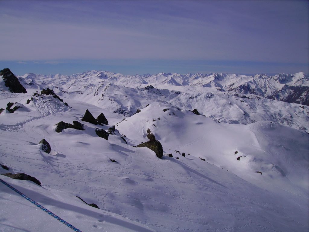 The snowy mountain scape near La Tania