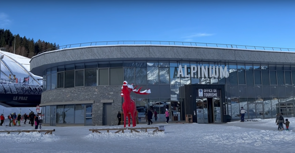 le praz alpinium building and gondola